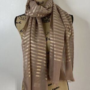 Elegant Striped Scarf in Gold and Brown